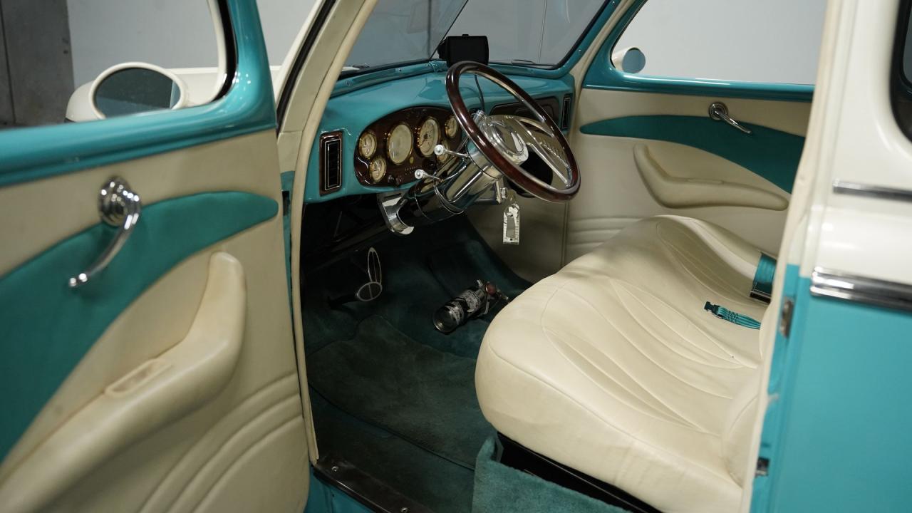 1946 Ford Custom Coupe