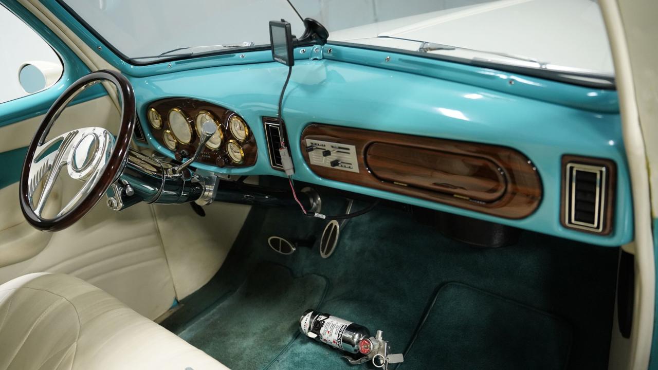 1946 Ford Custom Coupe