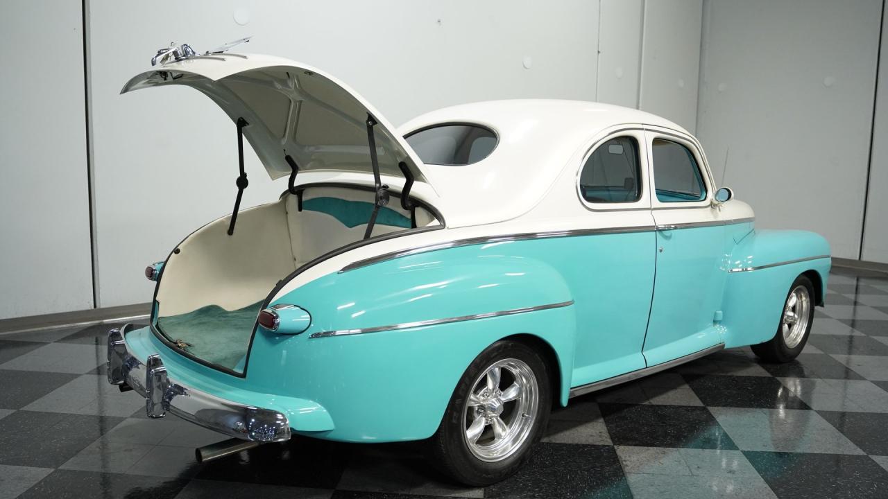 1946 Ford Custom Coupe