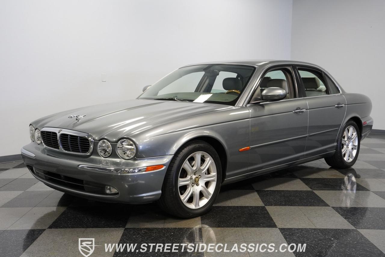 2004 Jaguar XJ8