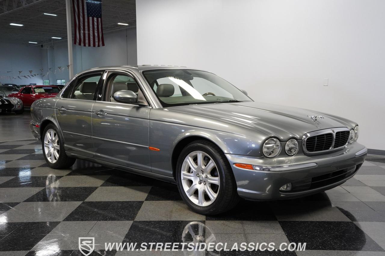 2004 Jaguar XJ8
