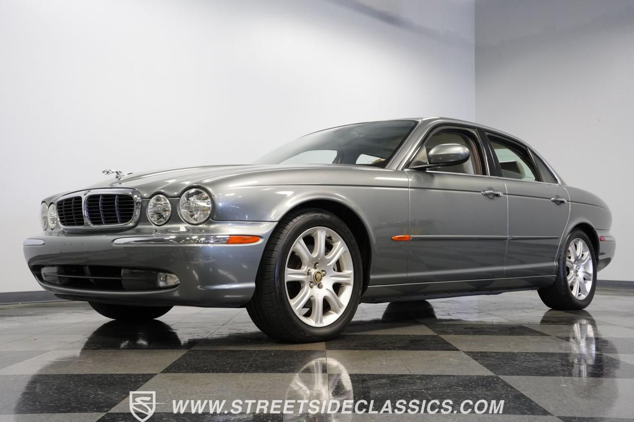 2004 Jaguar XJ8
