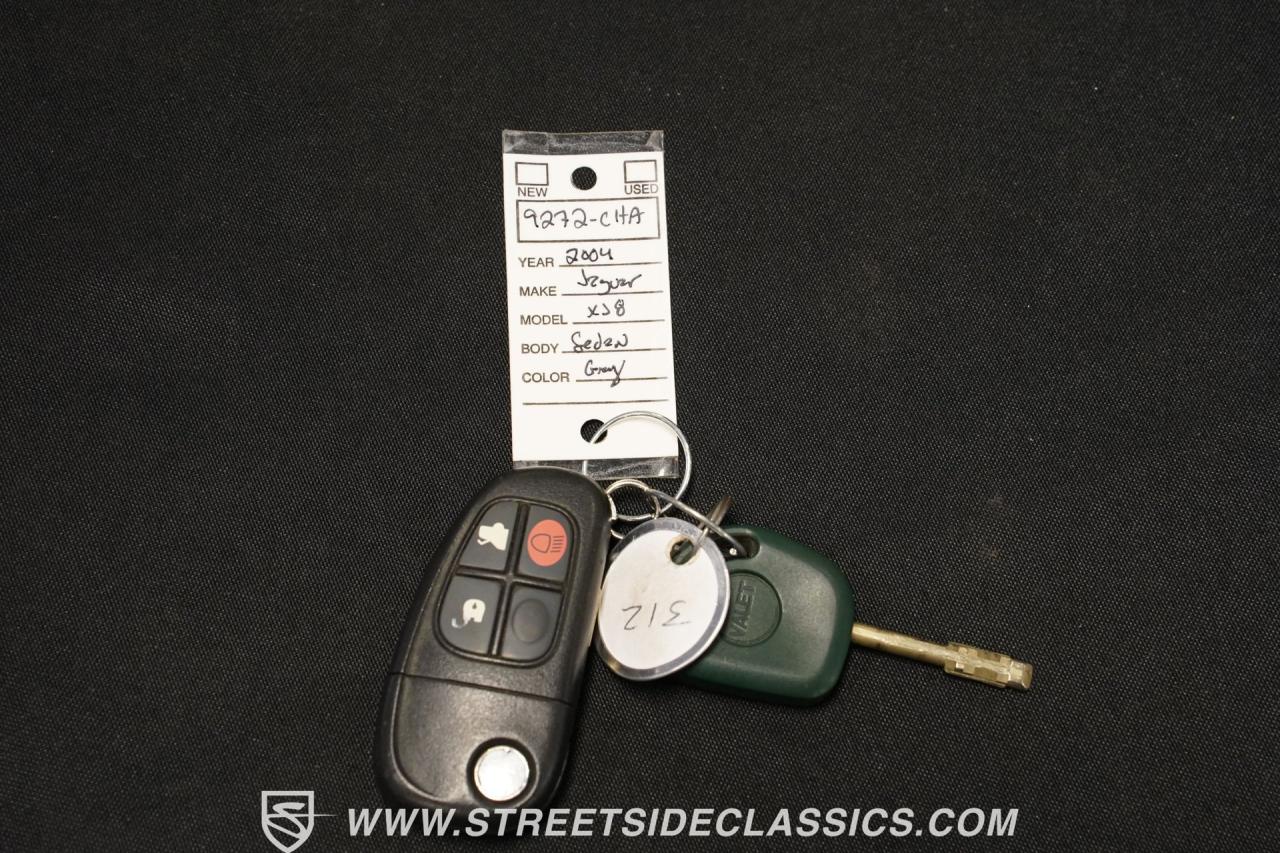 2004 Jaguar XJ8