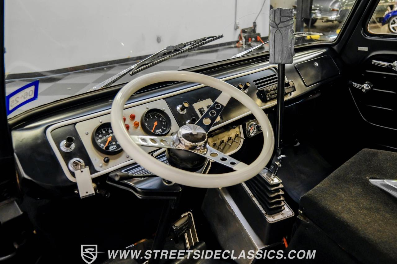 1960 Ford Econoline E-100 Pickup Restomod