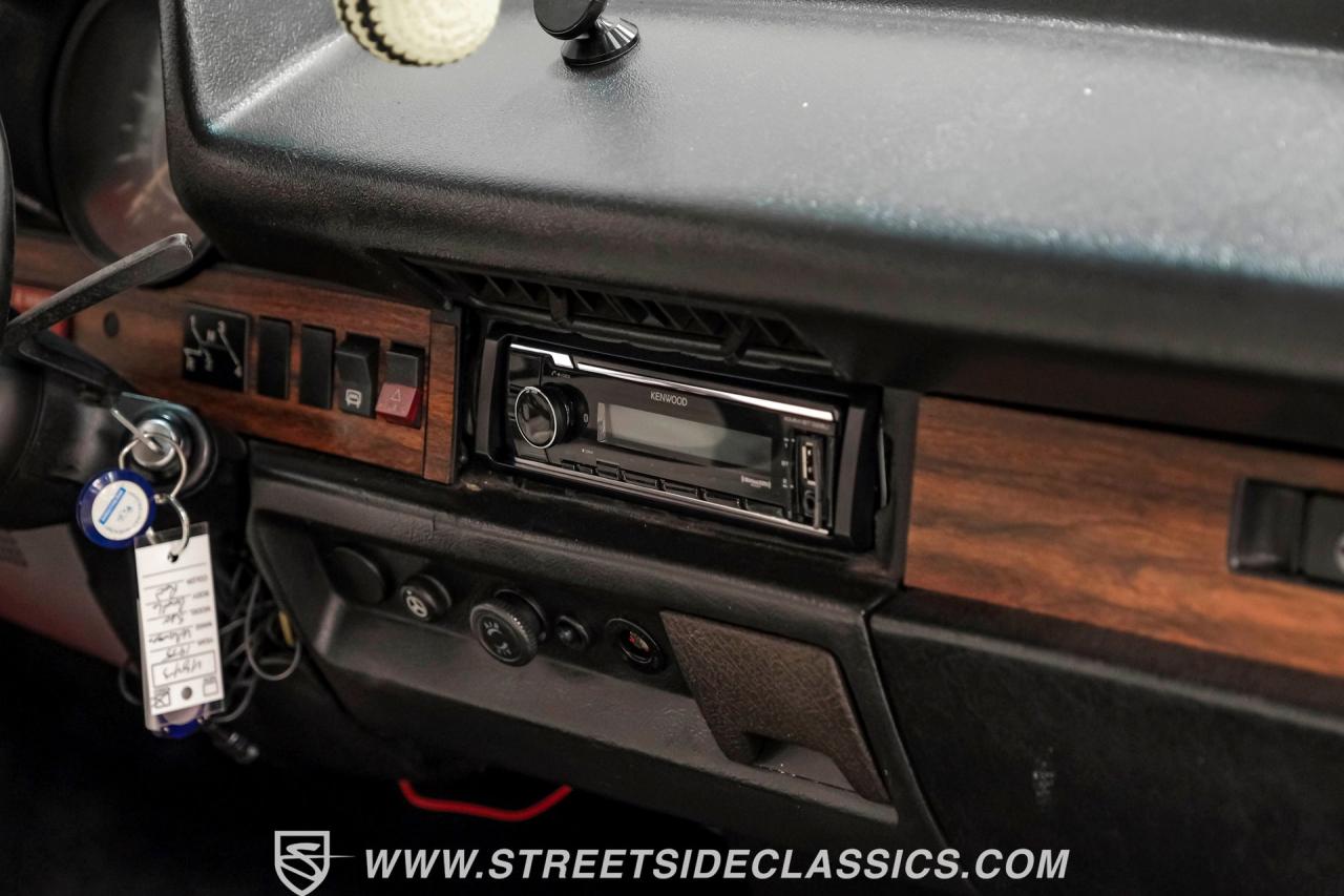 1975 Volkswagen Super Beetle