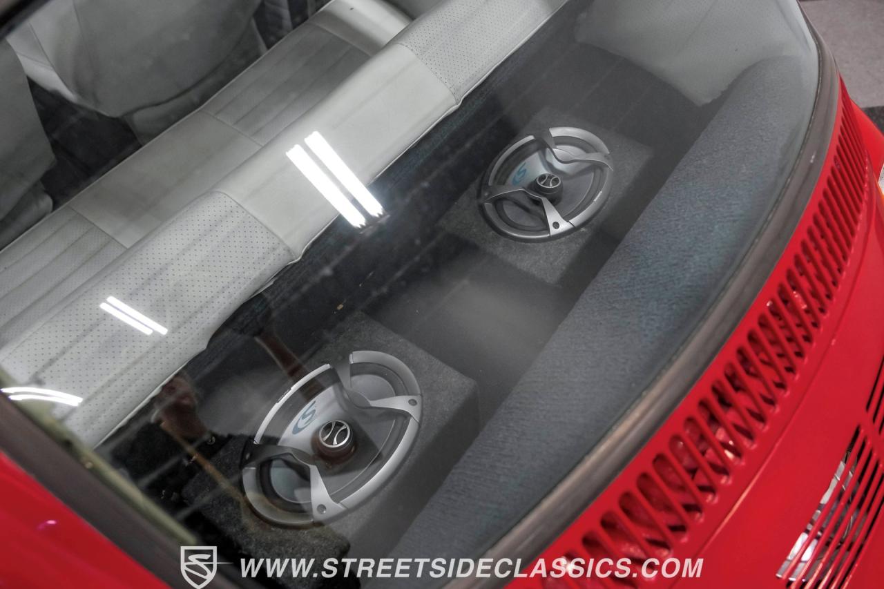 1975 Volkswagen Super Beetle