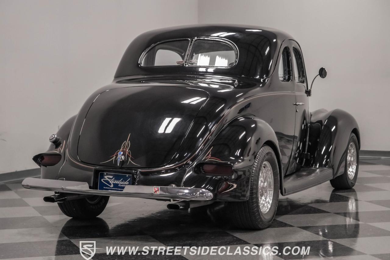 1937 Ford Coupe