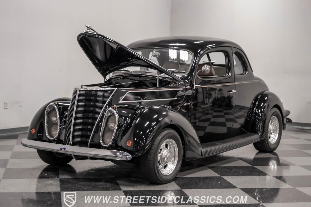 1937 Ford Coupe