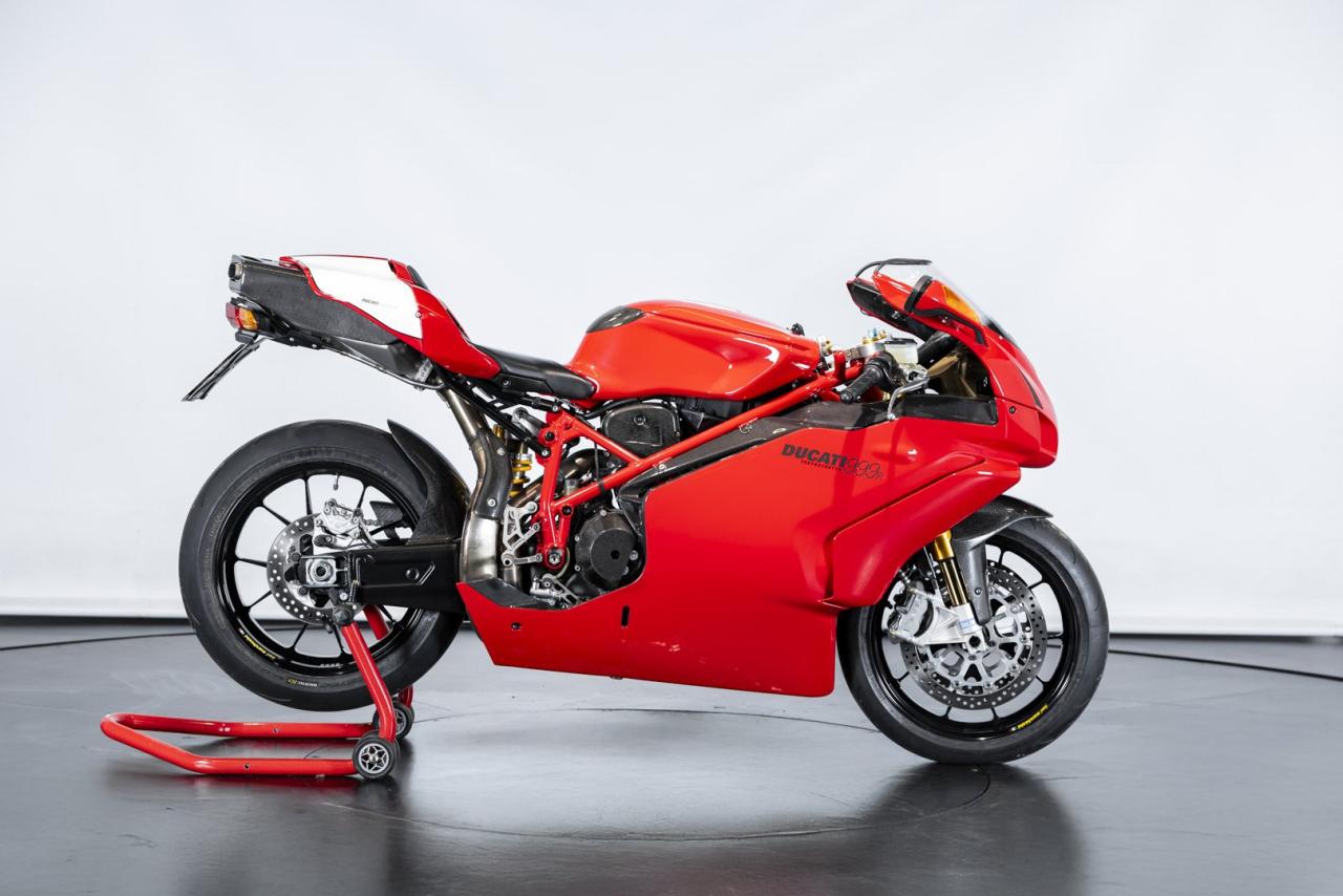 2004 Ducati 999 R