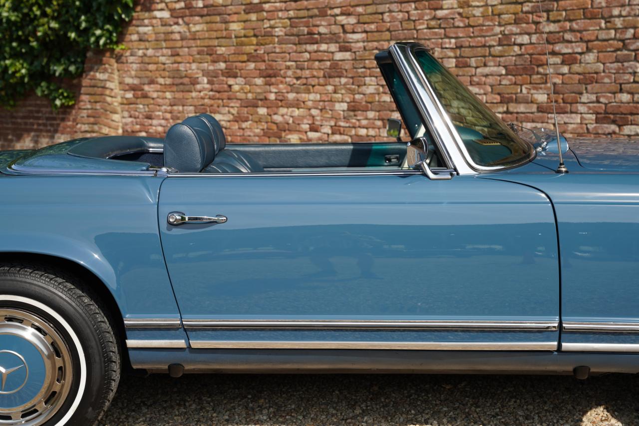 1968 Mercedes - Benz Mercedes Benz 280 SL Pagode &ldquo;with manual gearbox&rdquo;