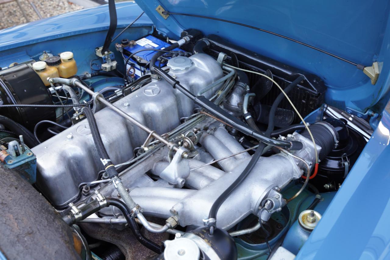 1968 Mercedes - Benz Mercedes Benz 280 SL Pagode &ldquo;with manual gearbox&rdquo;