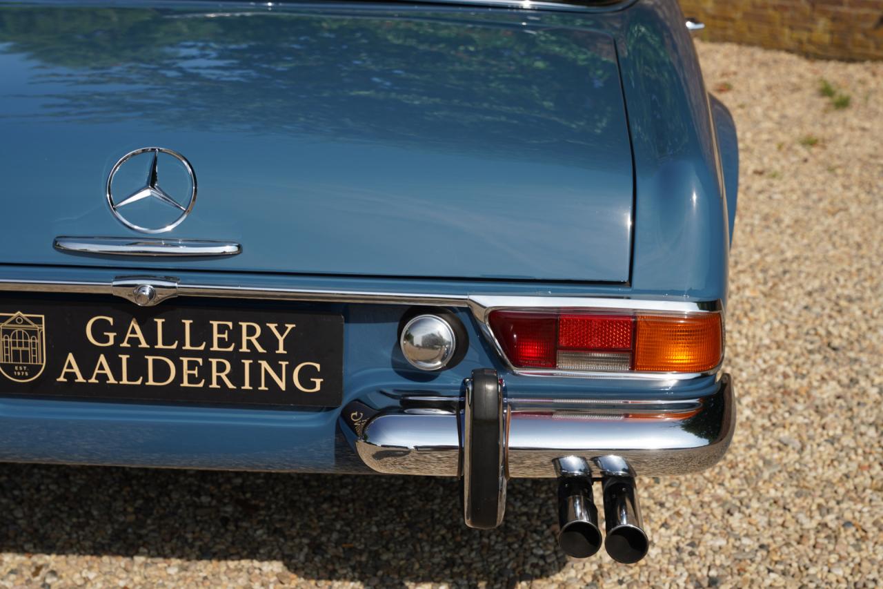 1968 Mercedes - Benz Mercedes Benz 280 SL Pagode &ldquo;with manual gearbox&rdquo;