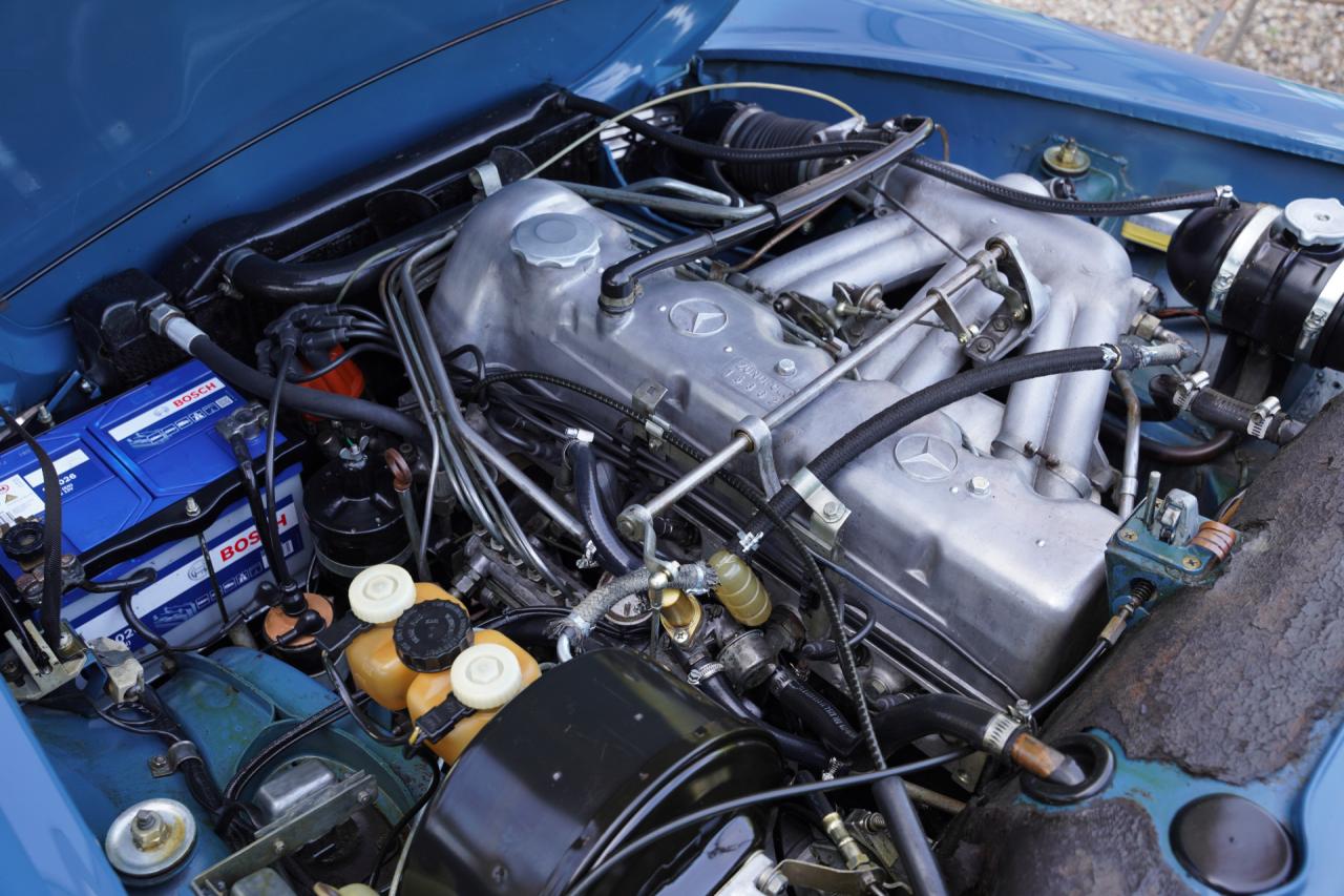 1968 Mercedes - Benz Mercedes Benz 280 SL Pagode &ldquo;with manual gearbox&rdquo;