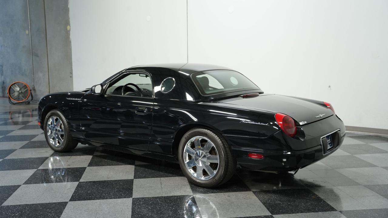 2002 Ford Thunderbird