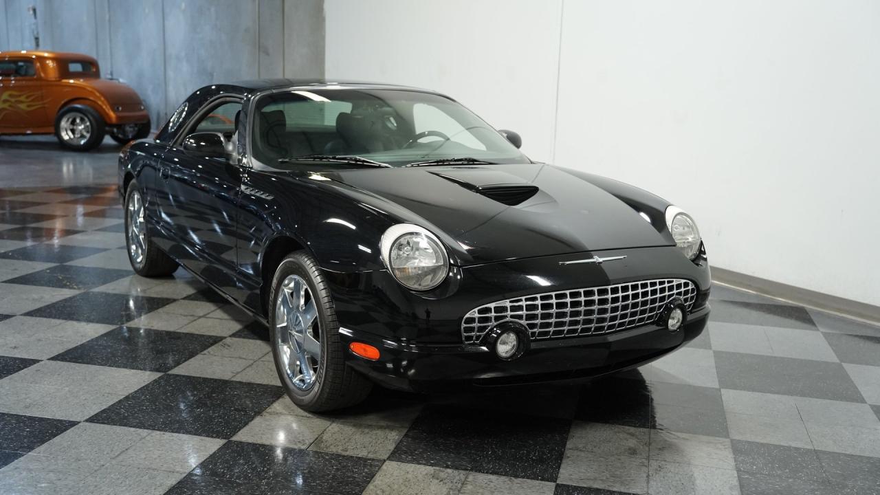 2002 Ford Thunderbird