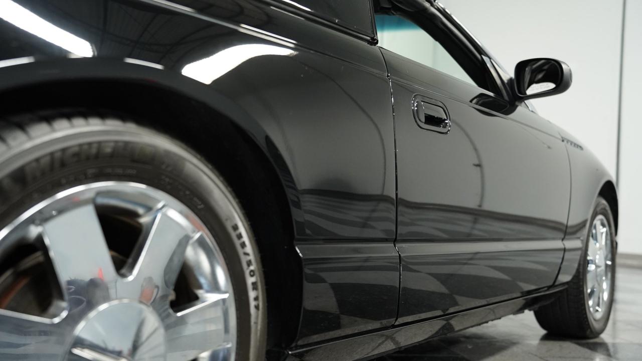 2002 Ford Thunderbird