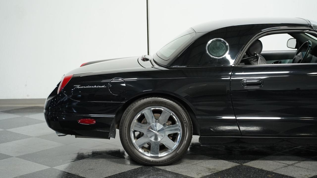 2002 Ford Thunderbird