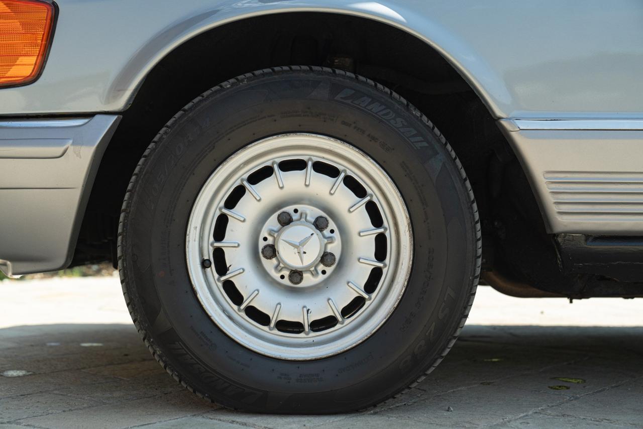 1982 Mercedes - Benz 380 SEC