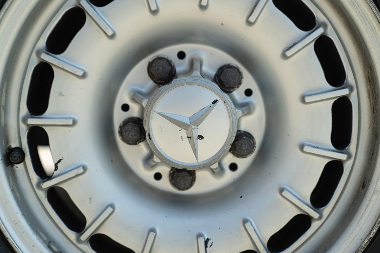 1982 Mercedes - Benz 380 SEC