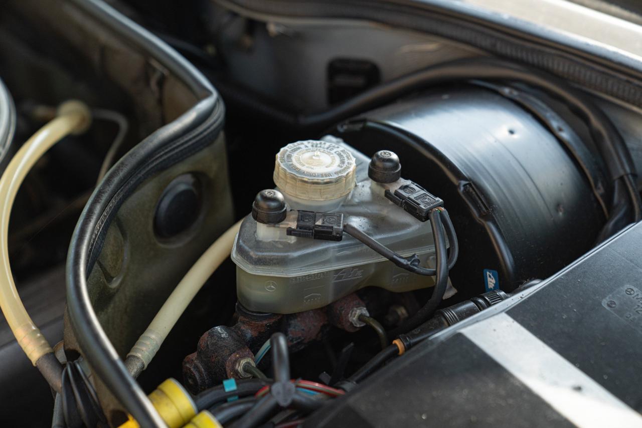 1982 Mercedes - Benz 380 SEC