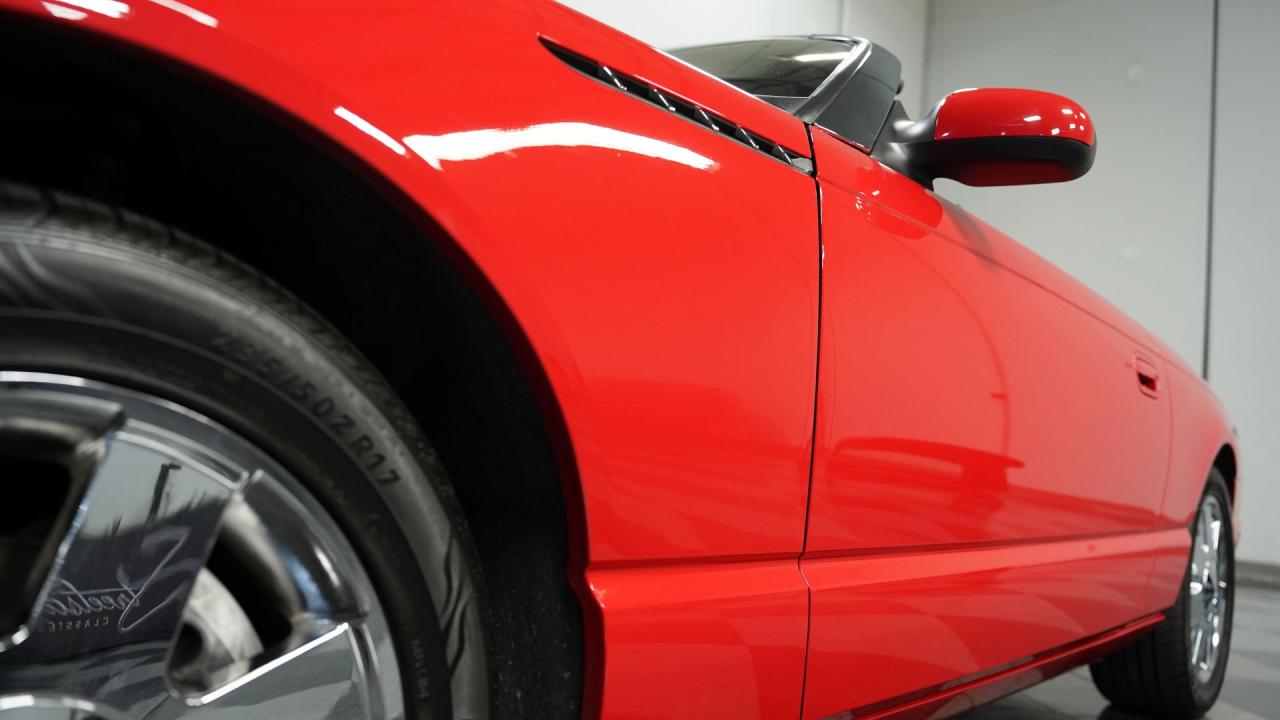 2002 Ford Thunderbird