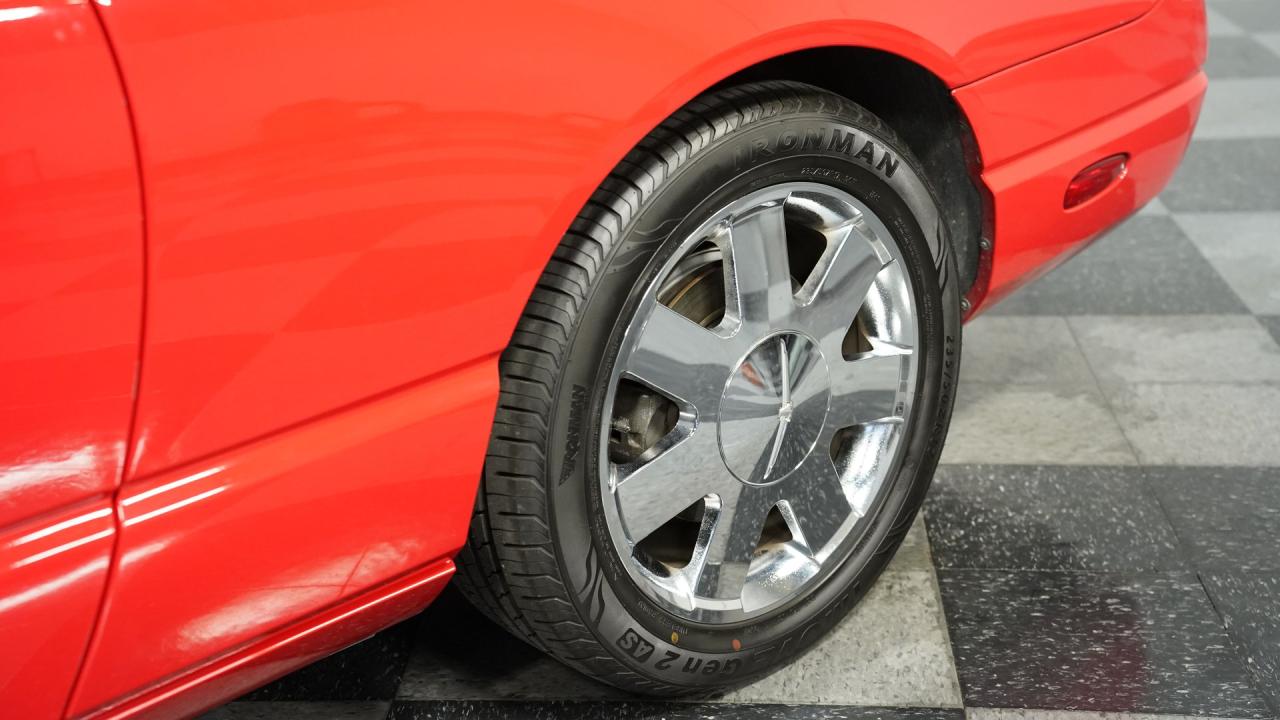 2002 Ford Thunderbird