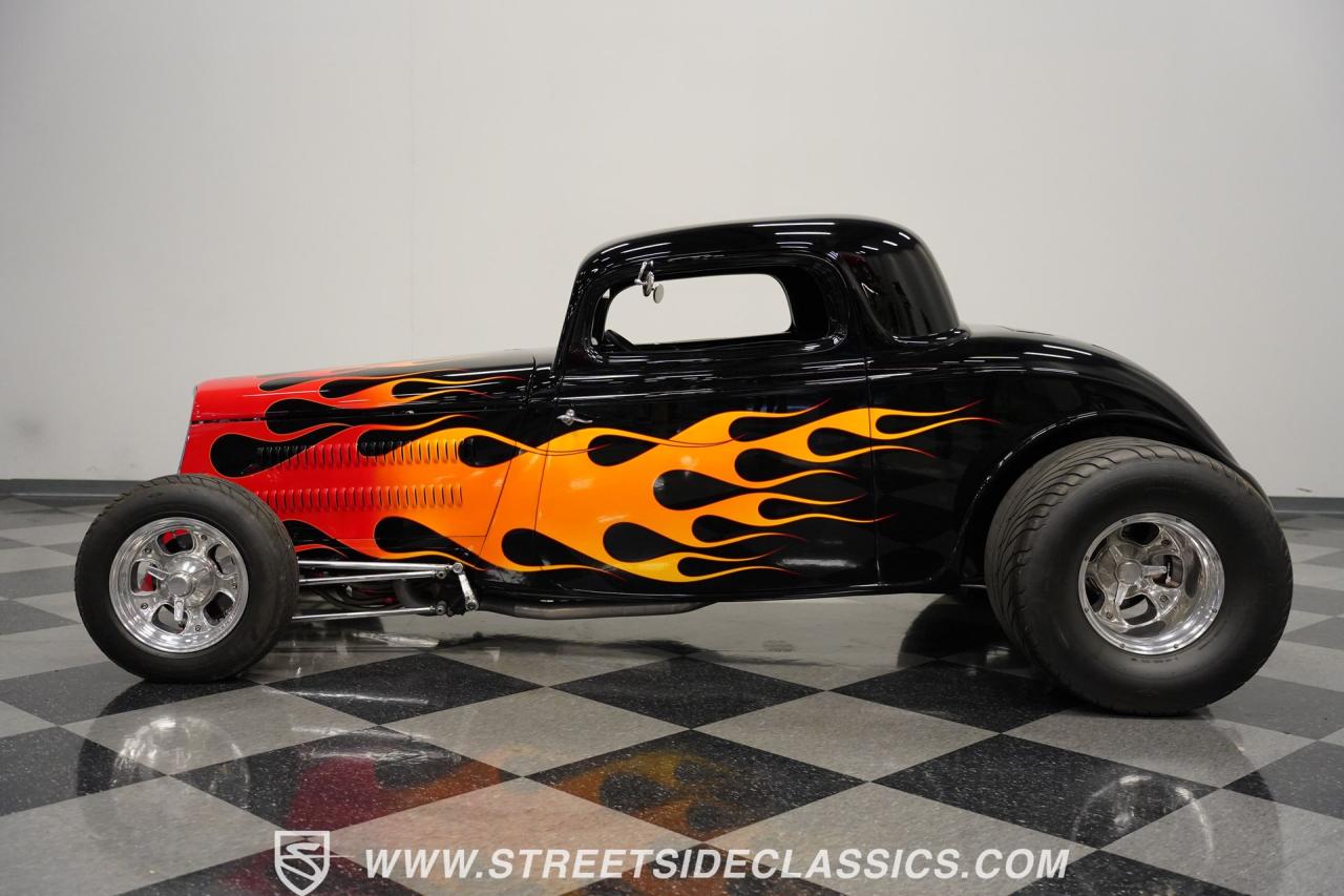 1934 Ford 3-Window Coupe