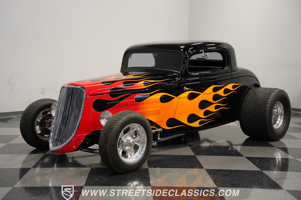 1934 Ford 3-Window Coupe