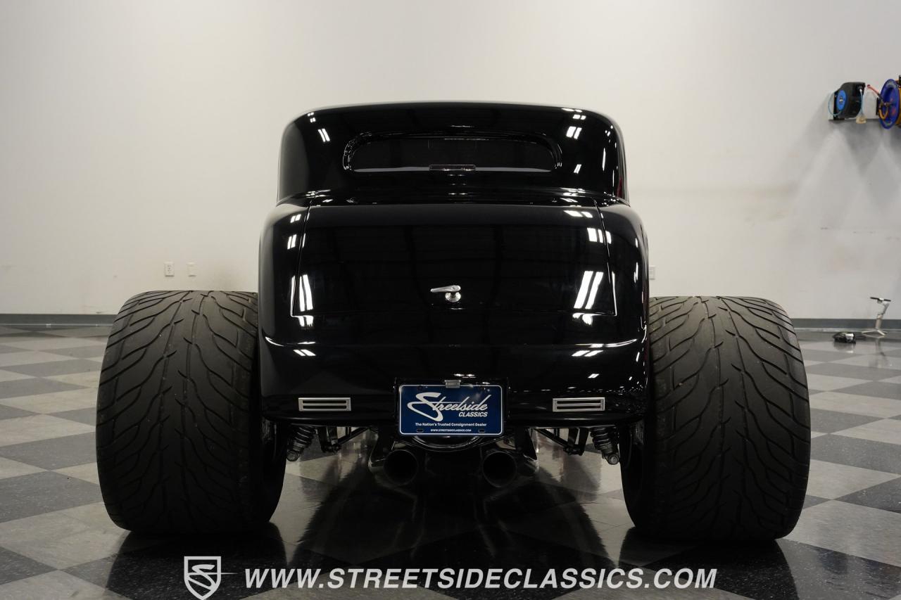 1934 Ford 3-Window Coupe