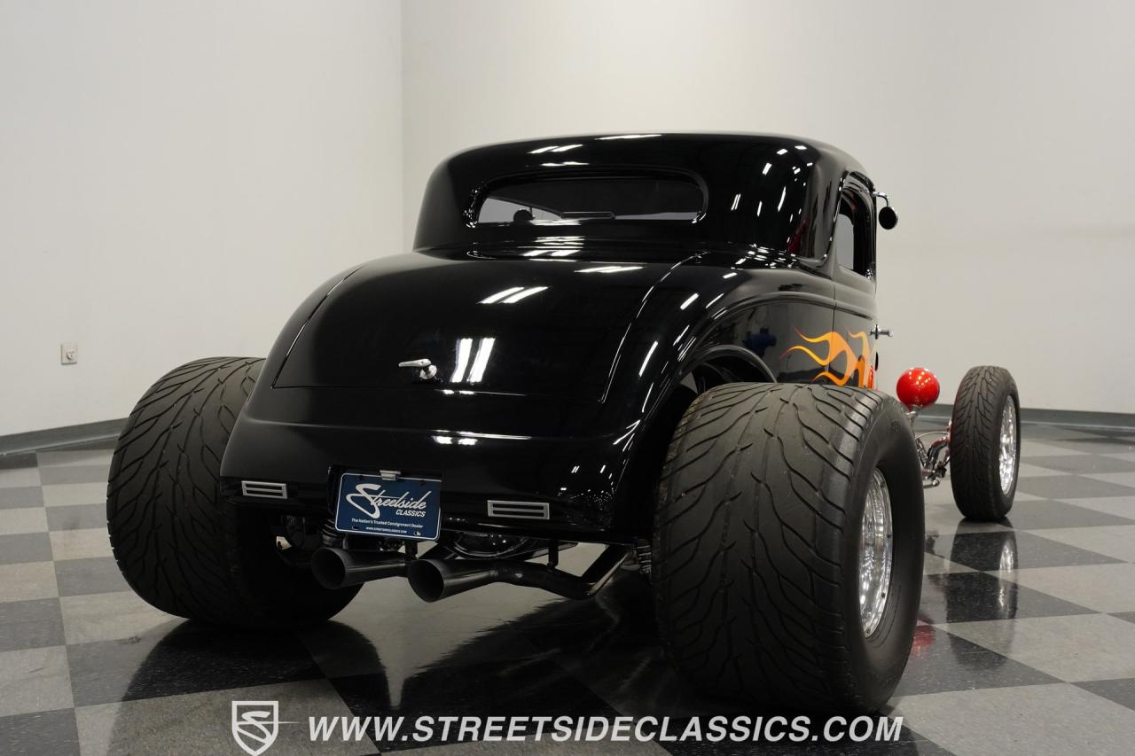 1934 Ford 3-Window Coupe