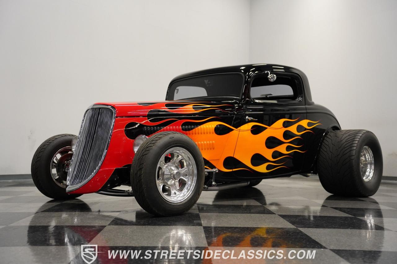 1934 Ford 3-Window Coupe