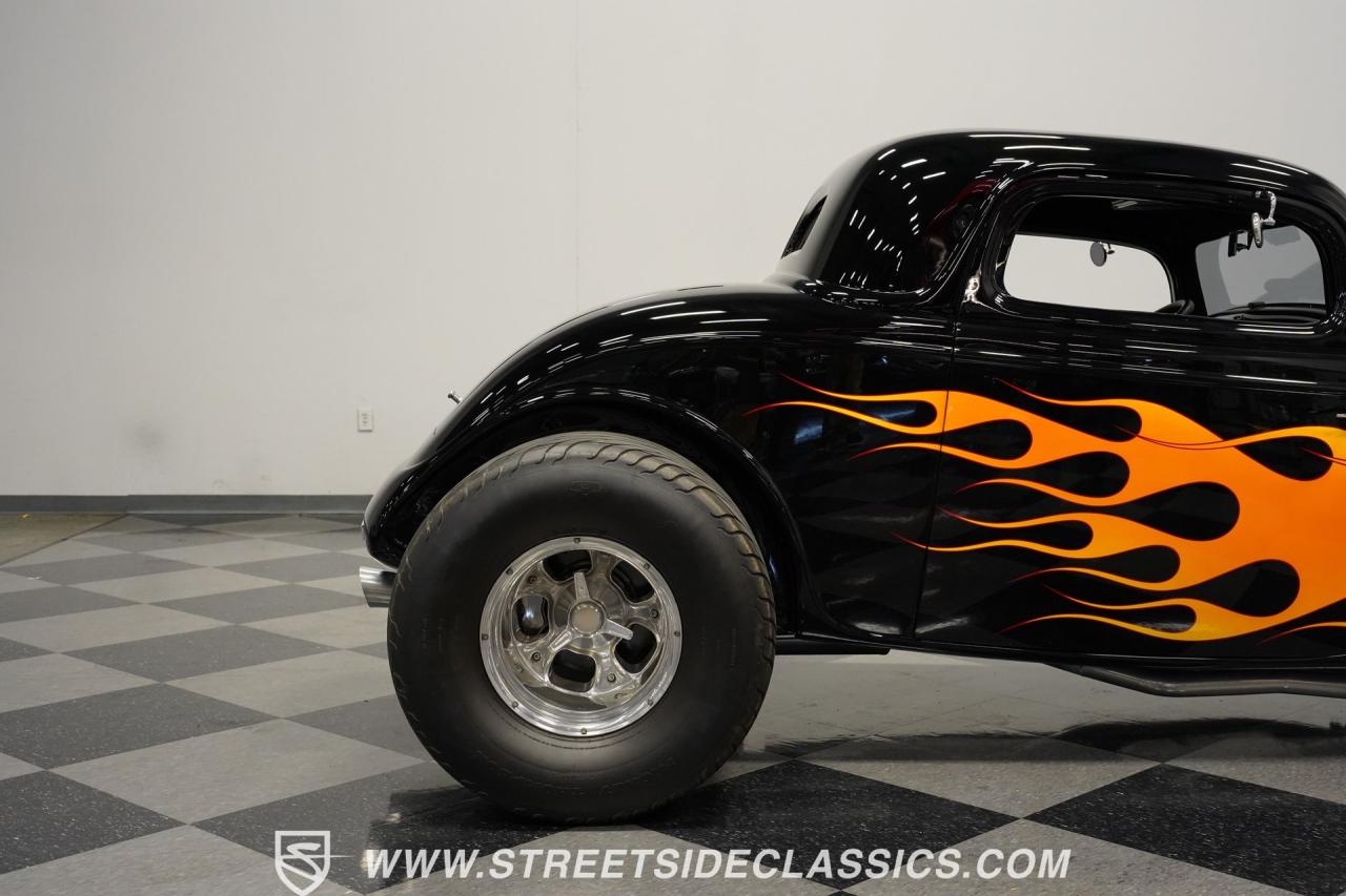 1934 Ford 3-Window Coupe