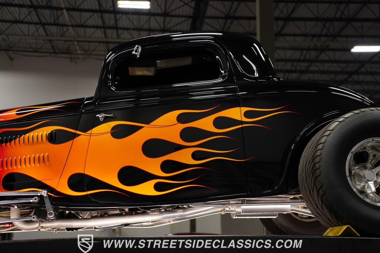 1934 Ford 3-Window Coupe