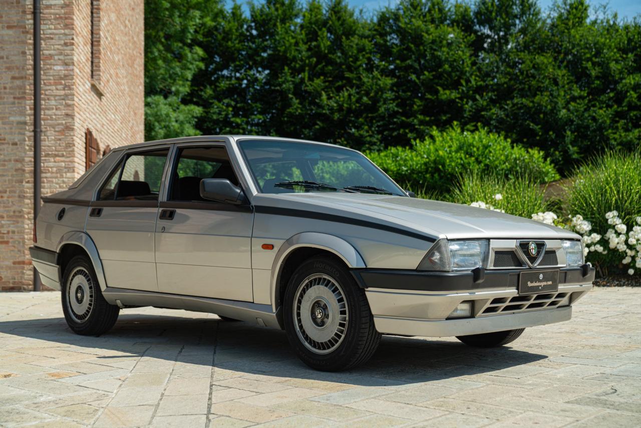 1989 Alfa Romeo 75 2.0