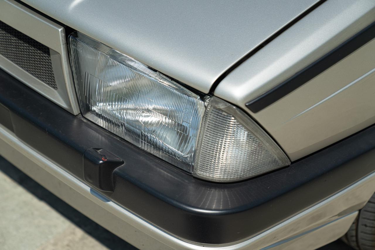 1989 Alfa Romeo 75 2.0