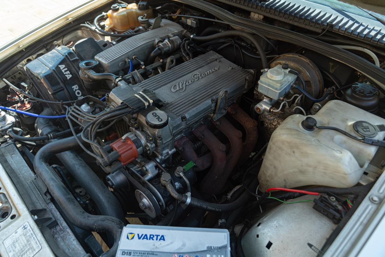 1989 Alfa Romeo 75 2.0