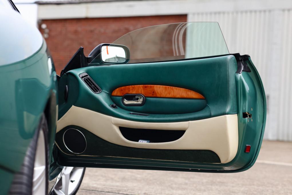 2004 Aston Martin DB7