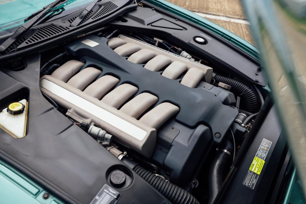 2004 Aston Martin DB7