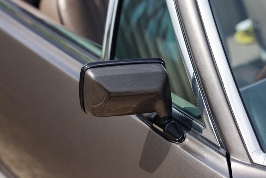 1987 Aston Martin Vantage