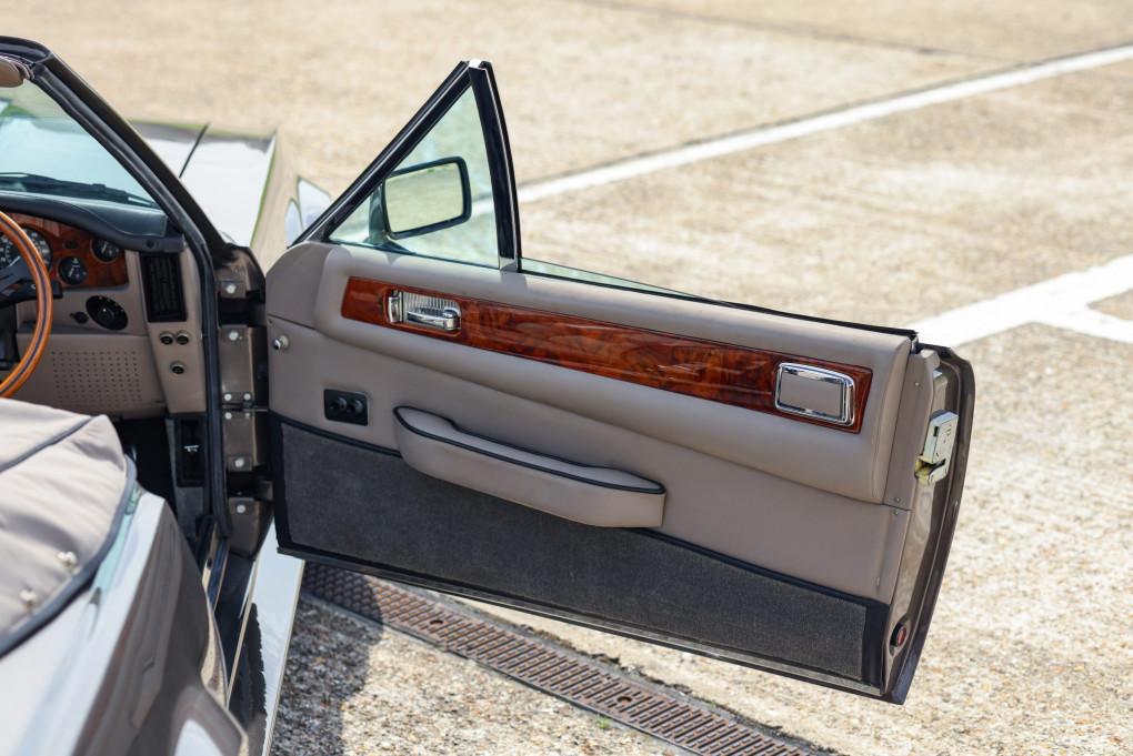 1987 Aston Martin Vantage