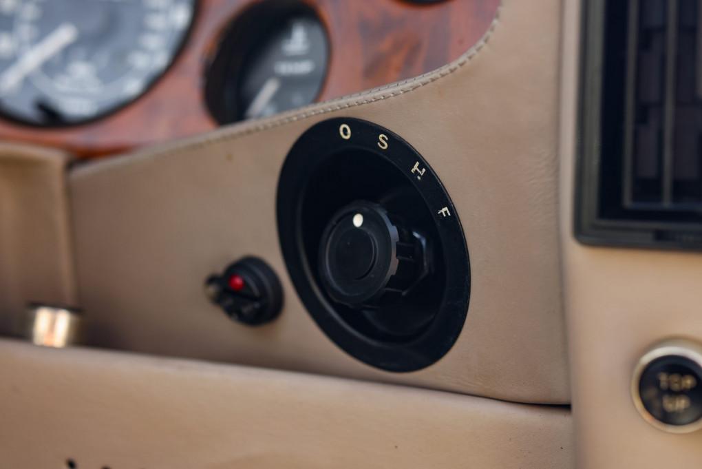 1987 Aston Martin Vantage