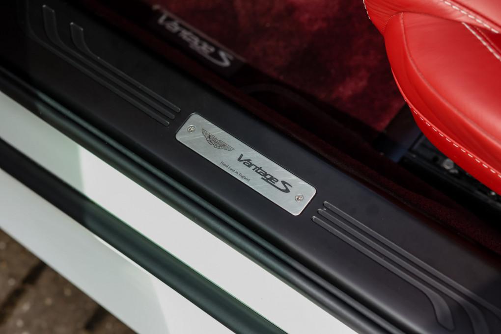 2012 Aston Martin Vantage