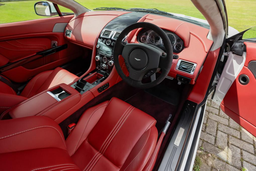 2012 Aston Martin Vantage