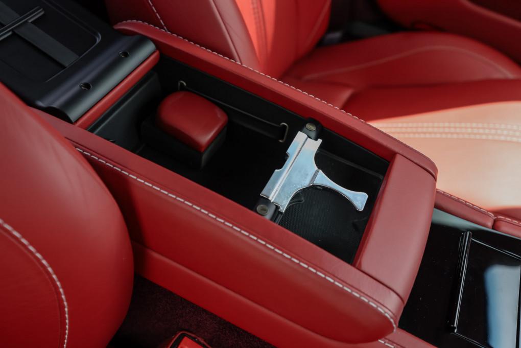 2012 Aston Martin Vantage