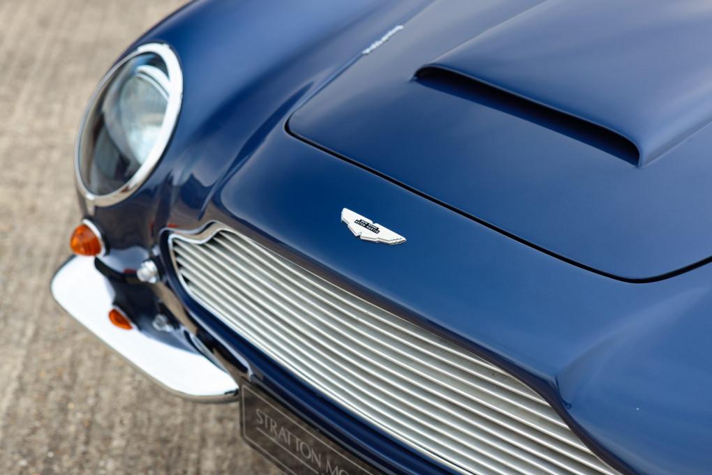 1968 Aston Martin DB6