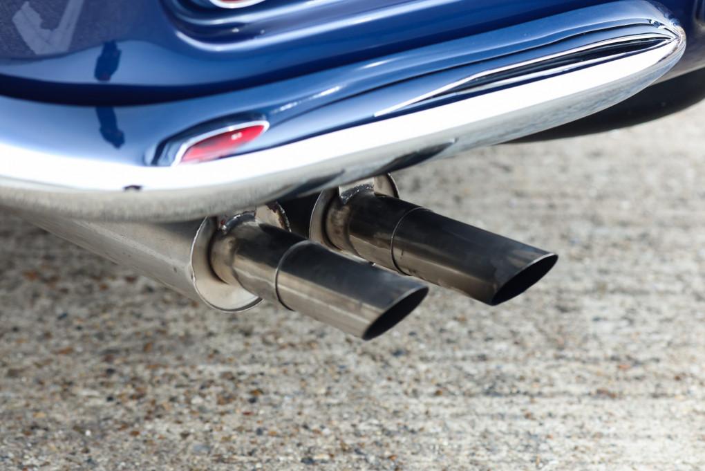 1968 Aston Martin DB6