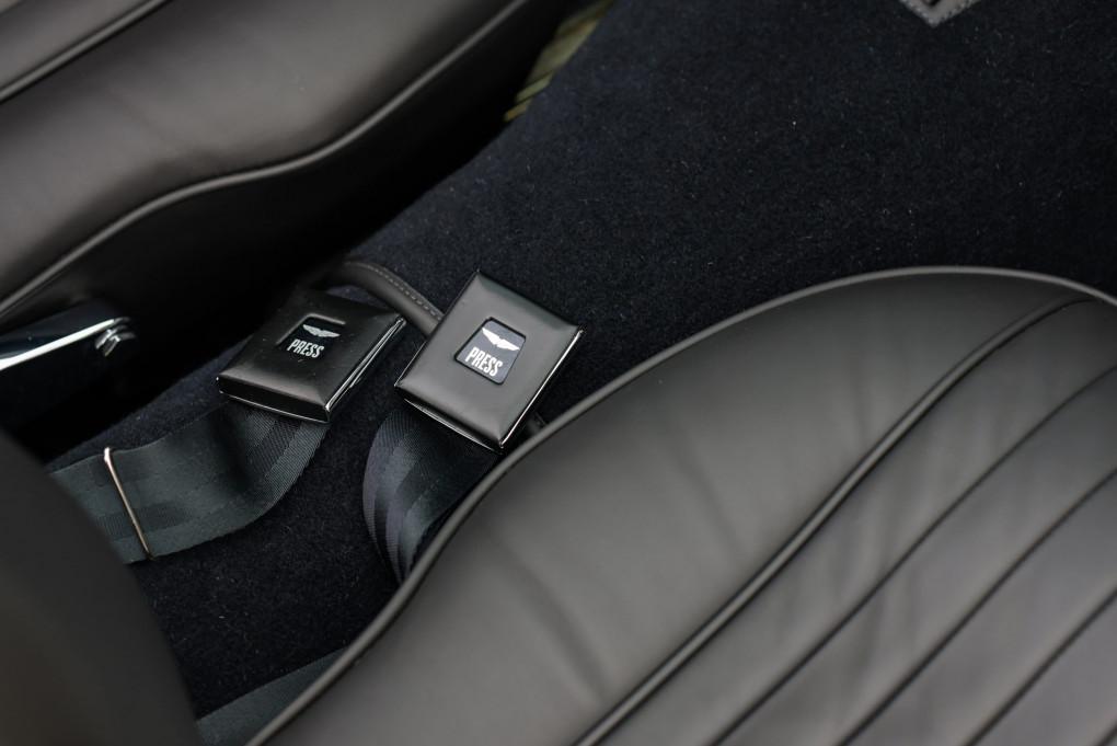 1968 Aston Martin DB6