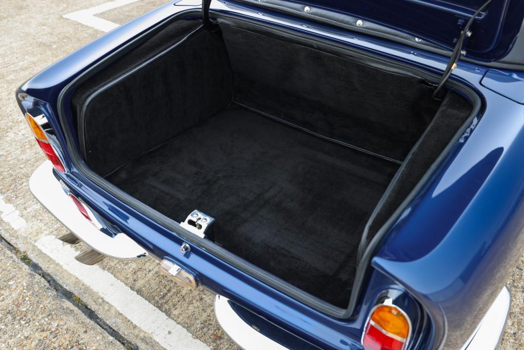 1968 Aston Martin DB6