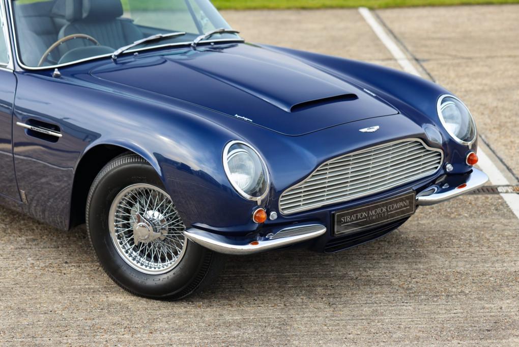 1968 Aston Martin DB6
