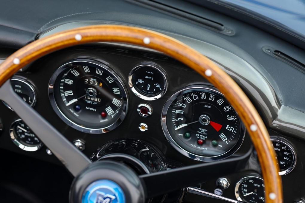 1968 Aston Martin DB6